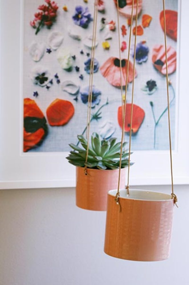 Hanging flowerpots Anne Black foto Stilleben Dorthe Kviste Meltdesignstudio